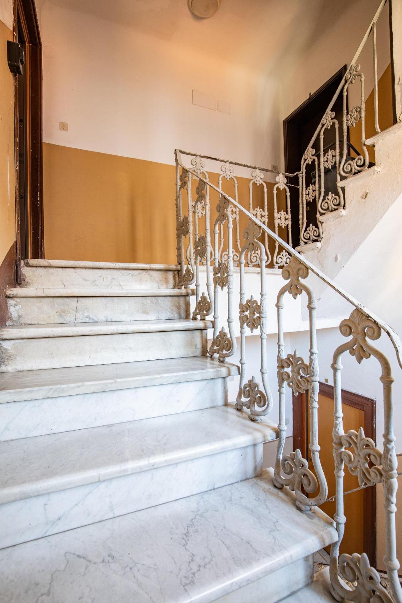 Elegante Dimora La Spezia-Free Parking Apartment Ngoại thất bức ảnh