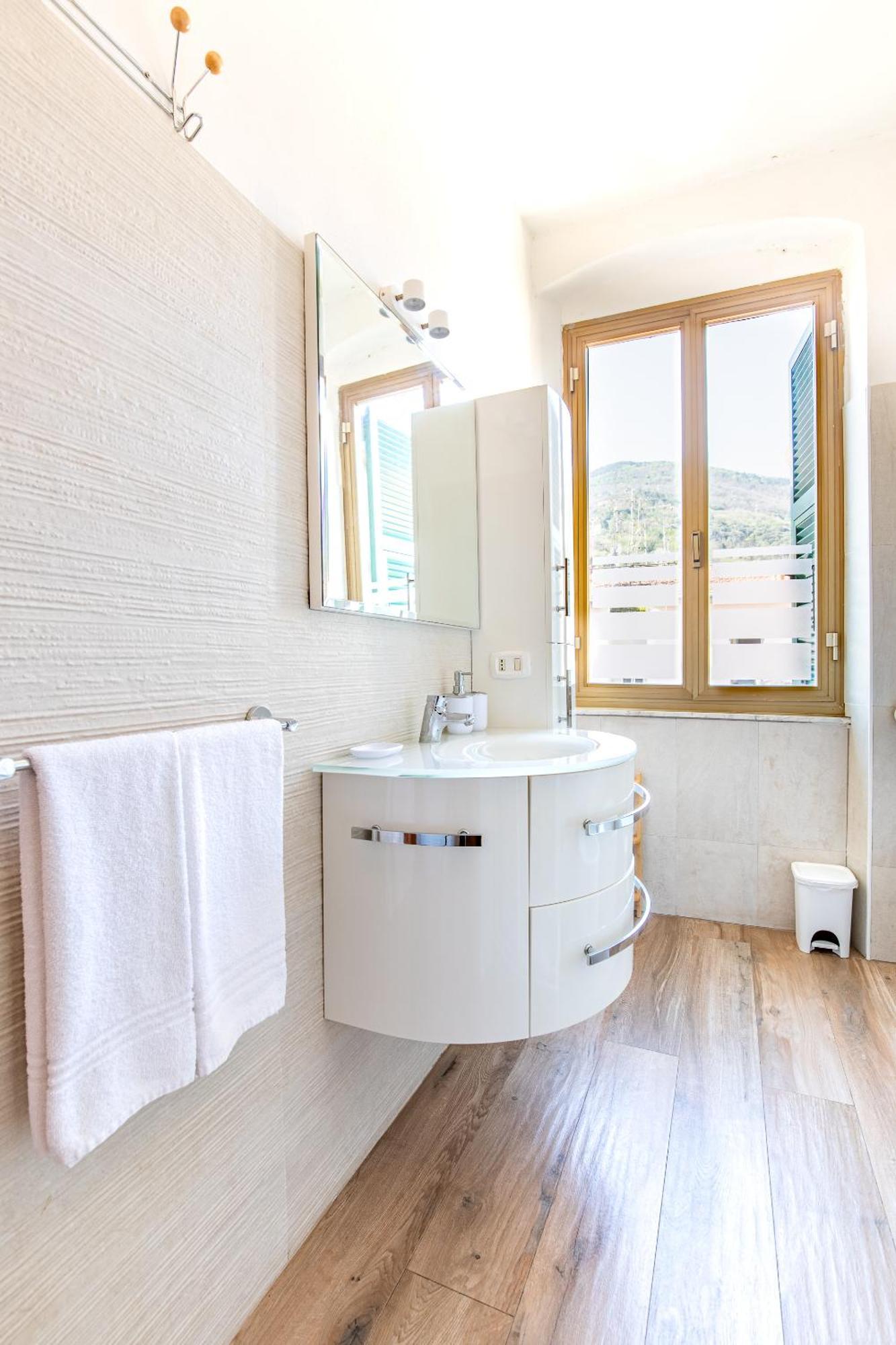 Elegante Dimora La Spezia-Free Parking Apartment Ngoại thất bức ảnh